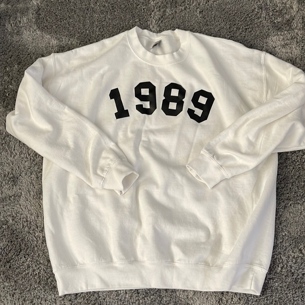 1989 Sweatshirt